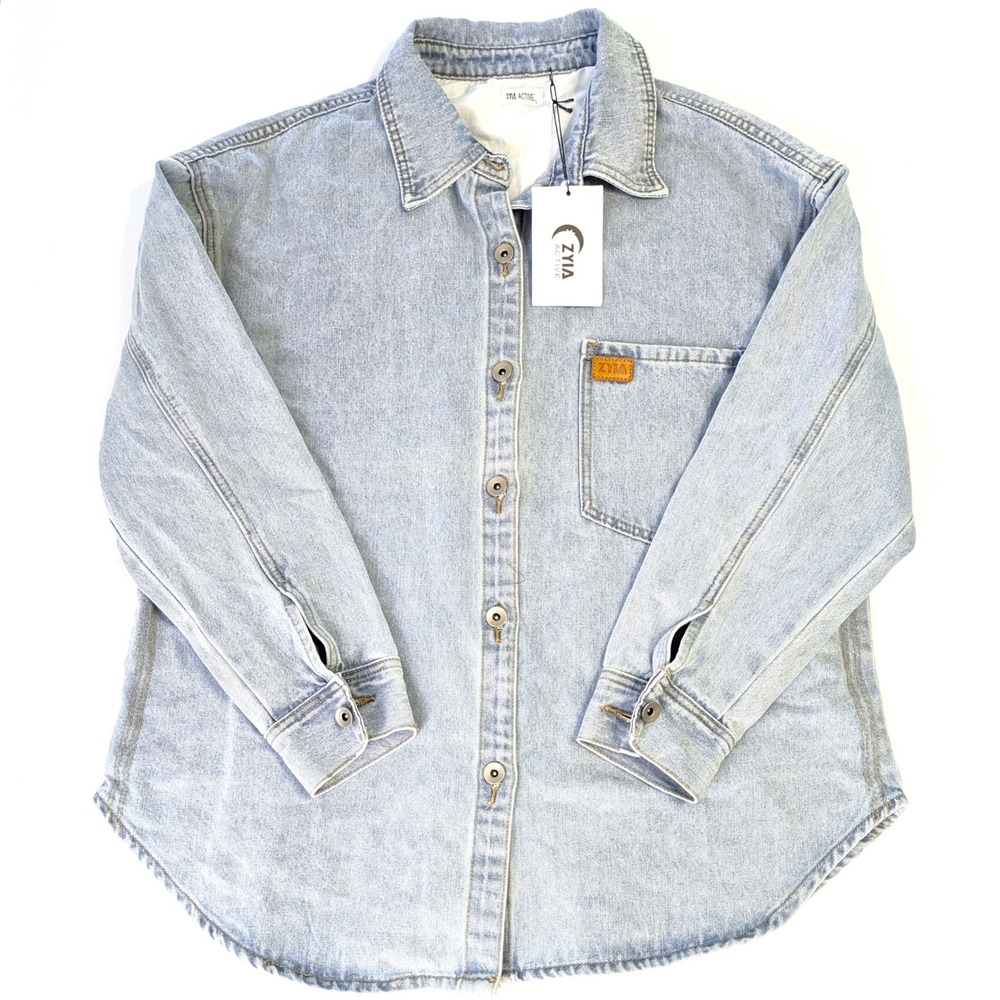 Zyia Active Cool Wash Briley Denim Shirt Light Wash Oversized Button Down 4837L - Picture 2 of 6